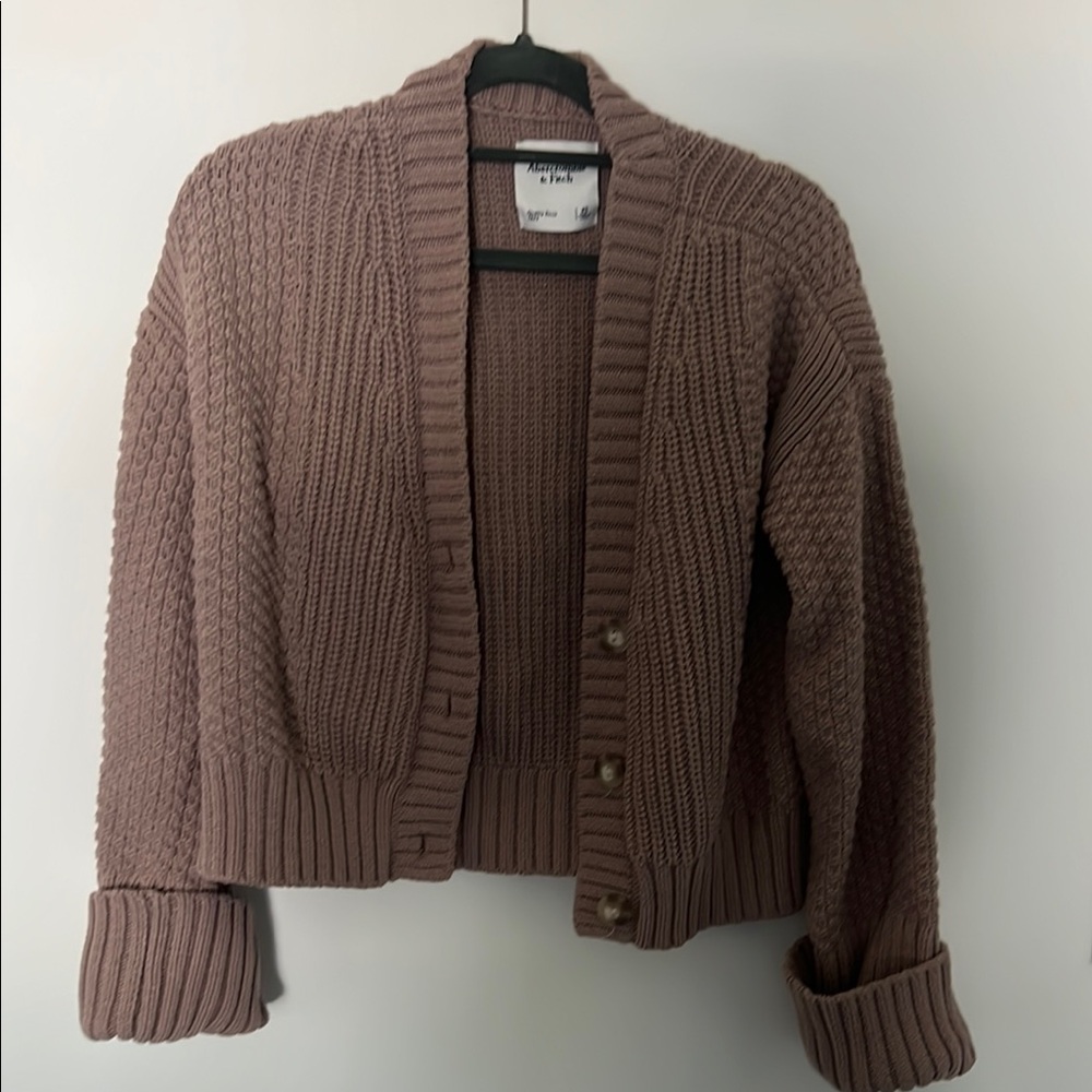Abercrombie and Fitch cropped Brown Cardigan Sweater